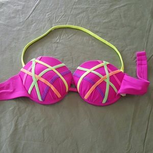 🥳 Bikini Top